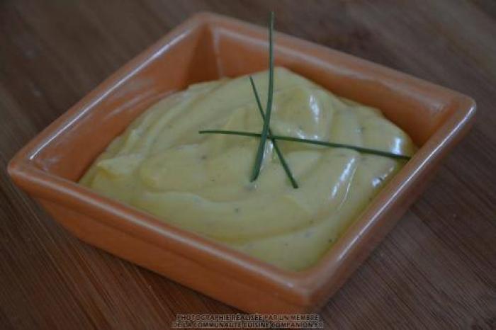 Mayonnaise-savora-fromage-ail-et-fines-herbes-(maëvab)-companion