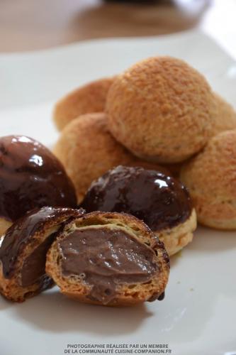 Choux-à-la-crème-pâtissière-au-chocolat-(maëvab)-companion