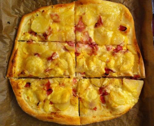 Pizza-raclette-savoyarde-thermomix