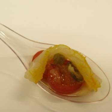 Cuillères-de-tomates-cerises-et-haddock-fumé-et-sa-vinaigrette-aux-câpres-thermomix