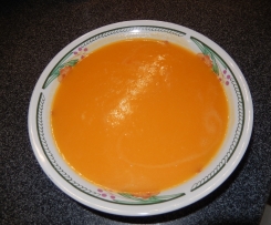 Soupe-de-courge-butternut-et-legumes