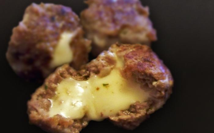 Boulettes-de-viande-au-fromage