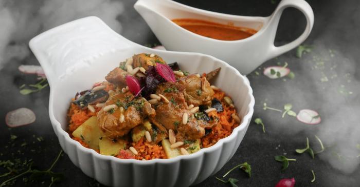 Tajine-de-poulet-au-citron-confit-et-olives-vertes